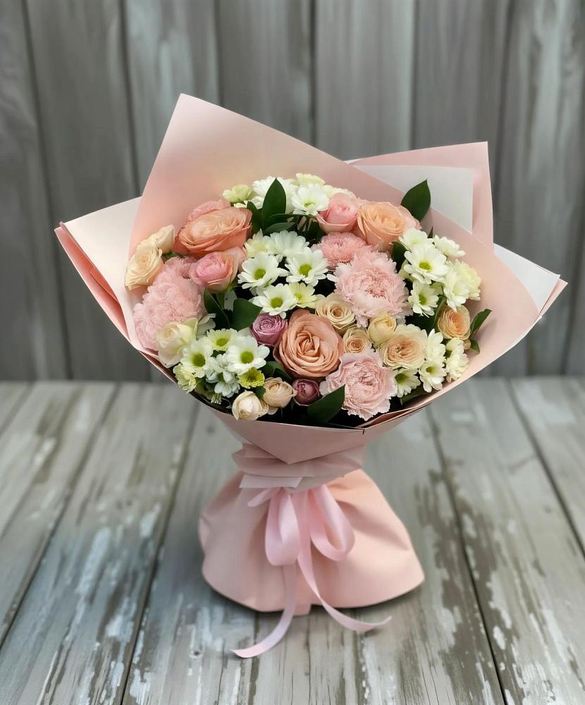 Букет цветов из: Гвоздики, Розы и Хризантемы в Шале