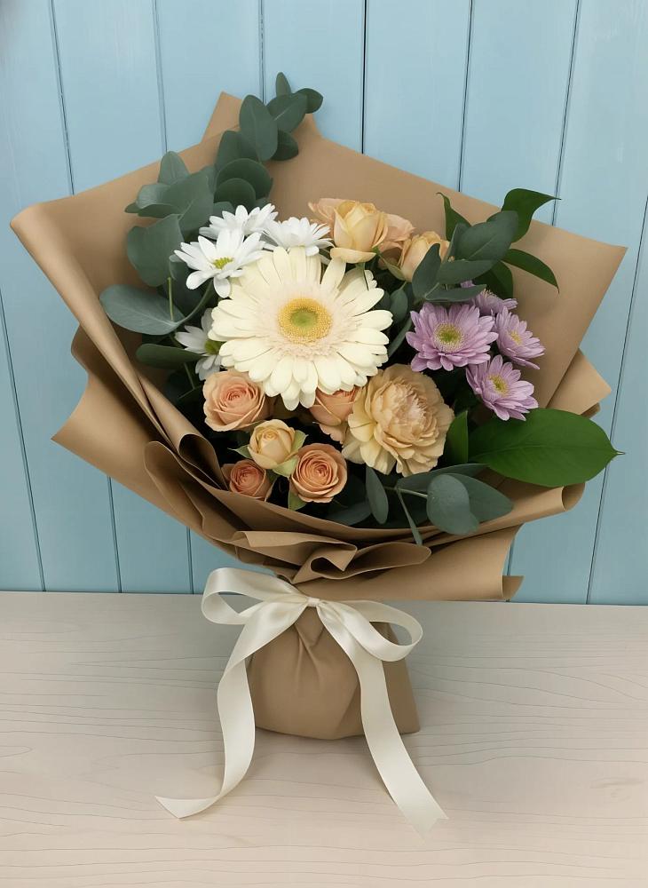 Букет цветов из: Герберы и Хризантемы в Шале