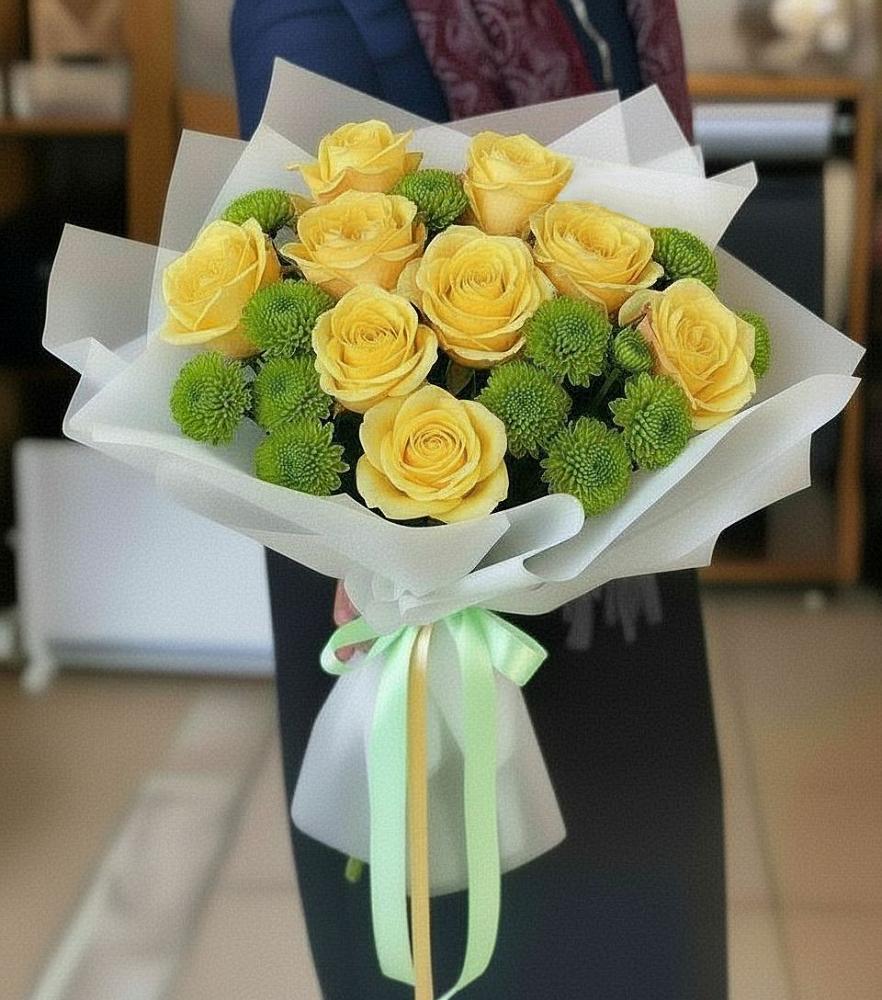 Букет цветов из: Хризантемы и Розы в Шале