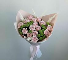 Букет цветов из:  Розы и Хризантемы в Шале