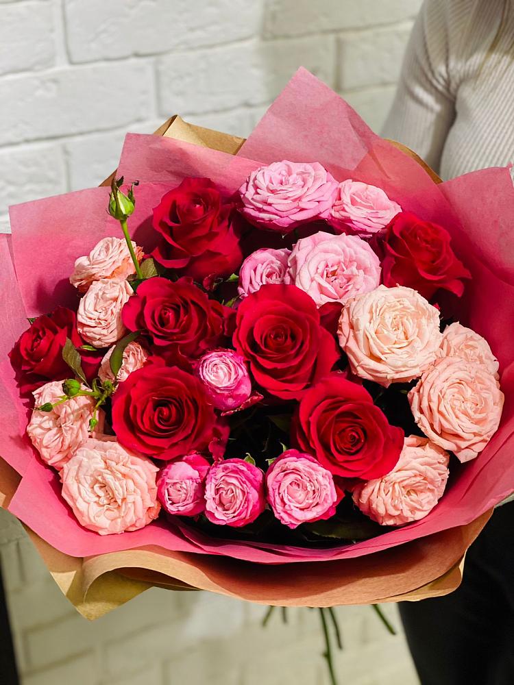 Букет цветов из: Розы в Шале