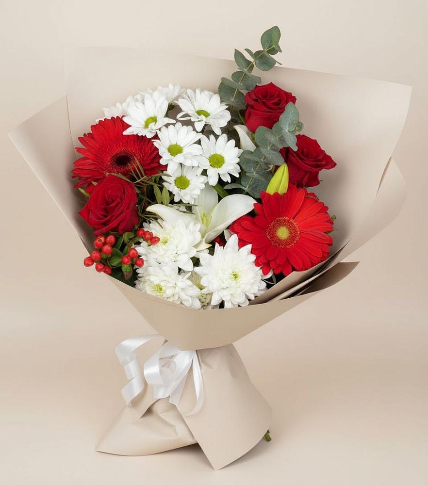 Букет цветов из: Розы, Хризантемы, Герберы и Лилии в Шале