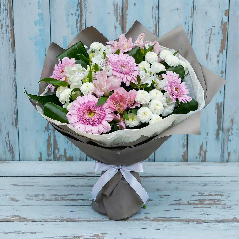 Букет цветов из: Герберы, Альстромерии и Хризантемы в Шале