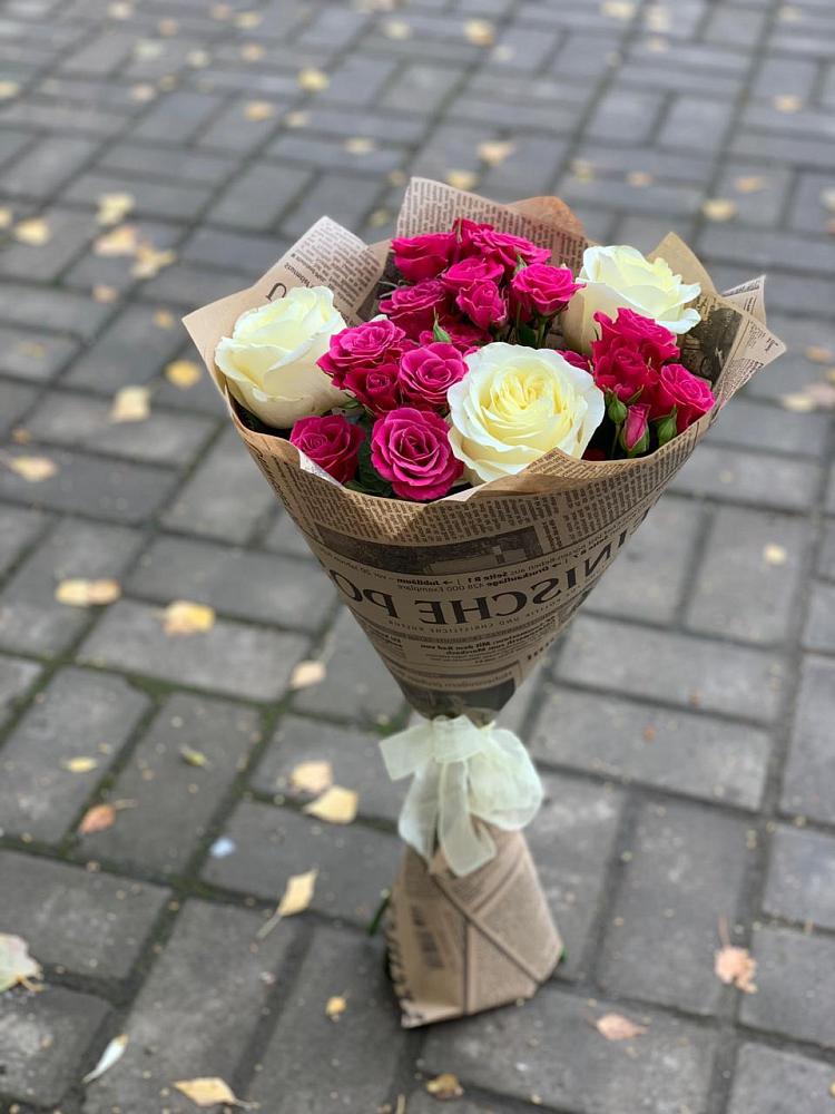 Букет цветов из: Розы в Шале